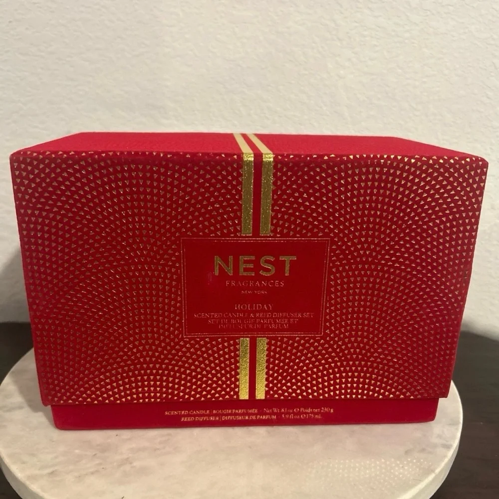 NEST Fragrances Holiday Scented Candle & Reed Diffuser Set